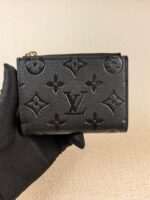 LV 二つ折り財布 ケース付き M82382 9*11.5*1.5cm - 画像 (5)