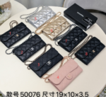 Chanel チェーンウォレット ケース付き 50076