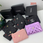 Chanel フラグメントケース 小銭入れ カード入れ ケース付き 2011