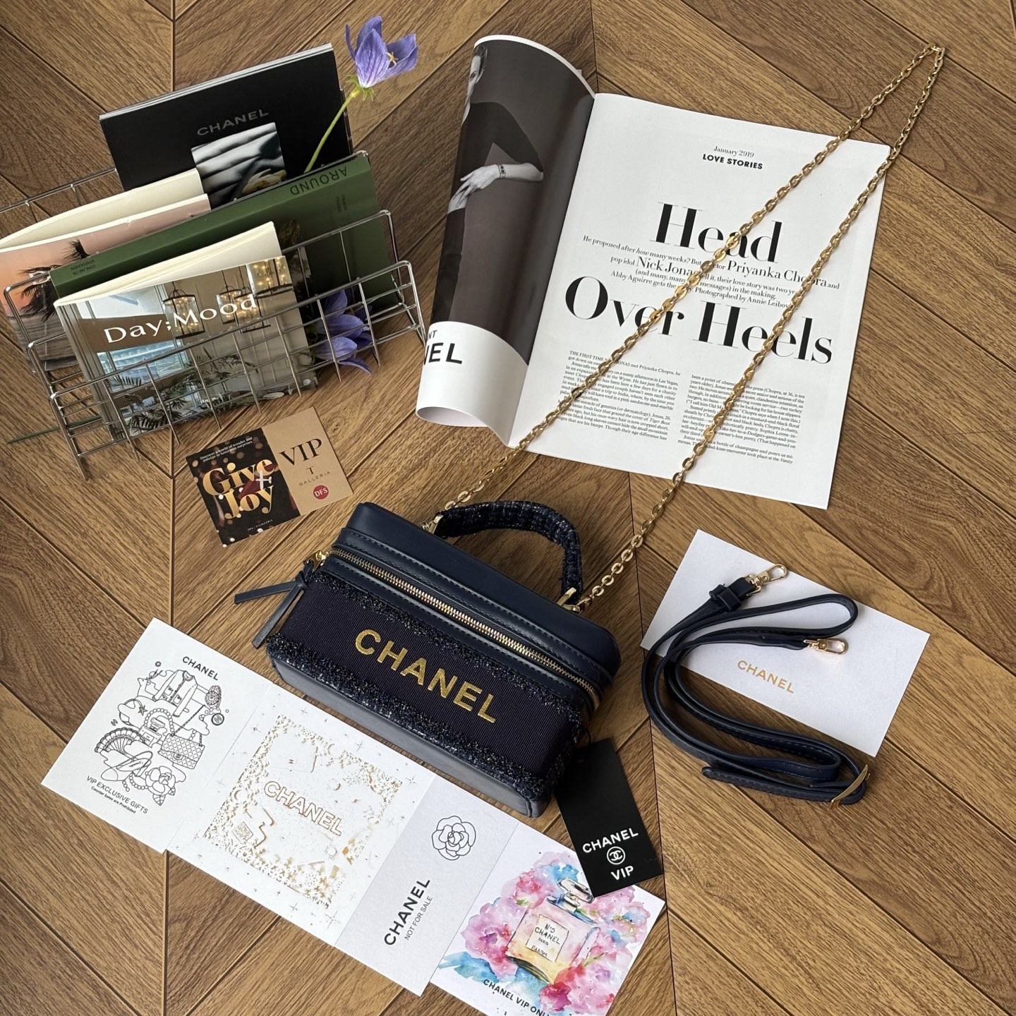0001 CHANEL バニティー ショルダーバック ノベルティ 19*11cm - 画像 (1)