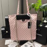 CHANEL 携帯ポーチ トートバッグ ノベルティ 35*37cm - 画像 (2)