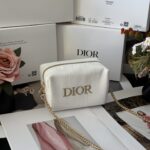 DIOR 化粧ポーチ ショルダーバック ノベルティ ケース付き 16*12cm - 画像 (4)