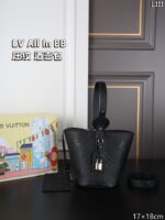 LV All In BB ショルダーバック 小銭入れ ケース付き 17*18cm - 画像 (3)