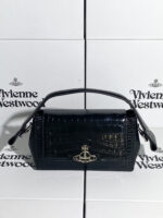 Vivienne Westwood 肩掛けバック ケース付き 23*12*9cm - 画像 (4)