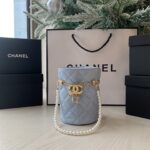 CHANEL vic mini化粧ポーチ ノベルティ ケース付き 13*10cm - 画像 (12)