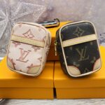 LV MINI AirPods キーホルダー ケース付き