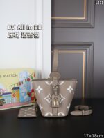 LV All In BB ショルダーバック 小銭入れ ケース付き 17*18cm - 画像 (4)