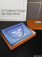 LV Pochette Voyage 手持ちバック ケース付き 36*25cm