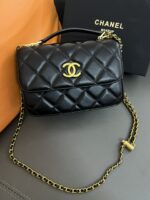 CHANEL ショルダーバック ノベルティ vip 20*8*14cm