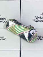 Vivienne Westwood ショルダーバック ケース付き - 画像 (18)
