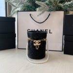 CHANEL vic mini化粧ポーチ ノベルティ ケース付き 13*10cm - 画像 (10)