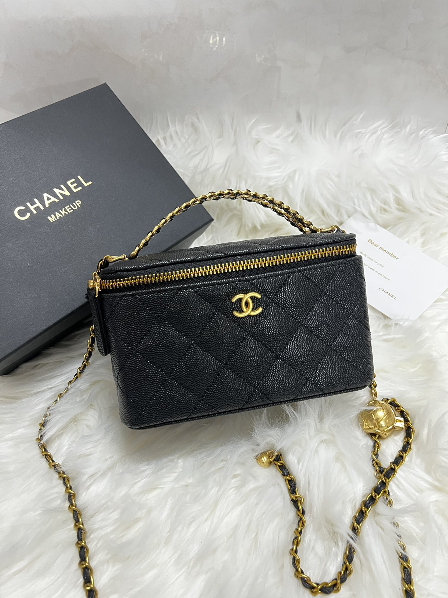0001 CHANEL ショルダーバック バニティー ノベルティ ケース付き 18*9*11cm - 画像 (1)