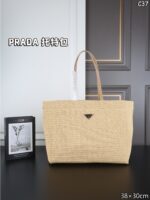 PRADA トートバッグ ケース付き