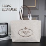 PRADA キャンバス トートバッグ 37*30cm