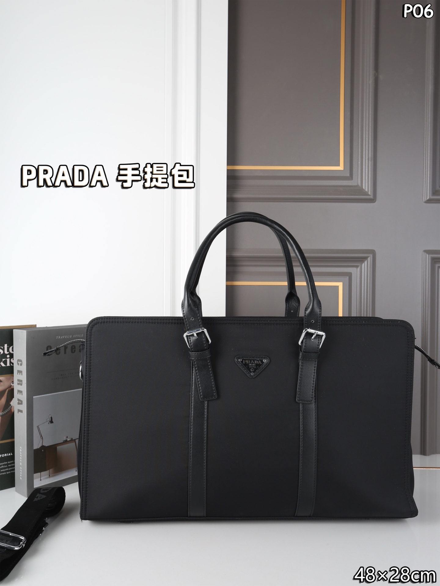 0001 PRADA オフェスバック ショルダーバッグ 48*28cm - 画像 (1)