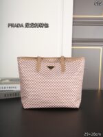 PRADA Tote トートバッグ 29*28cm - 画像 (9)