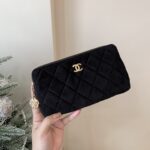 CHANEL ベルベット手持ちバック ノベルティ