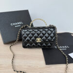 CHANEL 24pwoc ショルダーバック ノベルティ 18*6*11cm