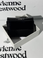 Vivienne Westwood 三つ折り財布 ケース付き - 画像 (15)