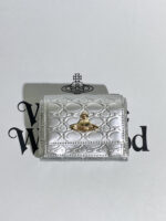 Vivienne Westwood 三つ折り財布 ケース付き - 画像 (5)
