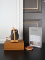 LV NOE 水筒バック ケース付き 13*16cm - 画像 (5)