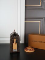 LV Milk 携帯ポーチ ケース付き 12*22.5cm - 画像 (4)