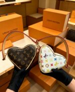 lv mini キーホルダー ケース付き - 画像 (3)