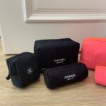 CHANEL 化粧ポーチ 三点セット ノベルティ ケース付き vip専用 - 画像 (2)