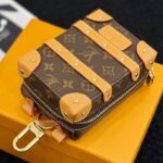 LV キーホルダー ケース付き 10CM - 画像 (5)
