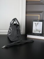 PRADA トートバッグ ショルダーバッグ 29*18cm - 画像 (4)