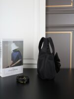 PRADA Re-Nylon ハンドバッグ ショルダーバッグ ケース付き - 画像 (4)