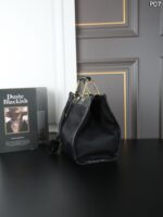 PRADA Re-Nylon トートバッグ ケース付き 23*28cm - 画像 (5)