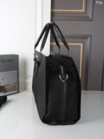 PRADA オフェスバック ショルダーバッグ 48*28cm - 画像 (4)