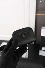 PRADA Saffiano ショルダーバッグ ポーチ付き ケース付き 21.5*14cm - 画像 (7)