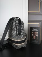 DIOR Travel Original リュック 32*40cm - 画像 (4)