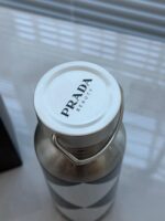 PRADA カップ ノベルティ ケース付き 304 650ml 21*7cm - 画像 (3)