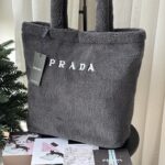 Prada  トートバッグ モコモコ ノベルティ 32*30*12cm - 画像 (6)