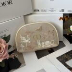 DIOR 化粧ポーチ 刺繡タイプ ノベルティ ケース付き 20*6*15cm - 画像 (2)