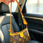 lv mini キーホルダー ケース付き