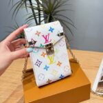 LV キーホルダー ケース付き - 画像 (3)