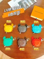 LV Crab Bag Charm キーホルダー ケース付き - 画像 (4)