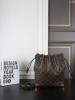 LV NOETrunk 水筒バック 22*27cm 16*17cm - 画像 (4)