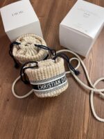 DIOR miniショルダーバック ノベルティ ケース付き 8*8*8cm - 画像 (3)
