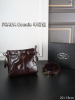 PRADA Bonnie 肩掛けバッグ ケース付き - 画像 (8)