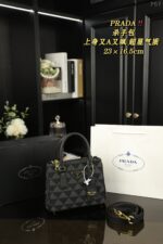 PRADA Hobo ショルダーバッグ トートバッグ ケース付き 23*16.5cm - 画像 (6)
