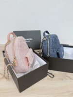 CHANEL mini リュック ノベルティ ケース付き 13*19*7cm - 画像 (4)