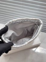DIOR 化粧ポーチ ノベルティ ケース付き 22*17*3cm - 画像 (3)