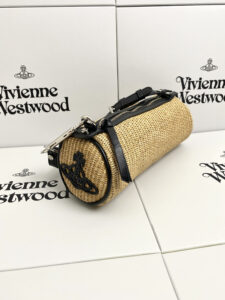Vivienne Westwood ショルダーバック ケース付き - 画像 (9)