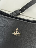 Vivienne Westwood ショルダーバック ケース付き - 画像 (6)
