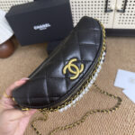 CHANEL ボディーバック ノベルティ ケース付き 24a 17*24*11cm - 画像 (5)